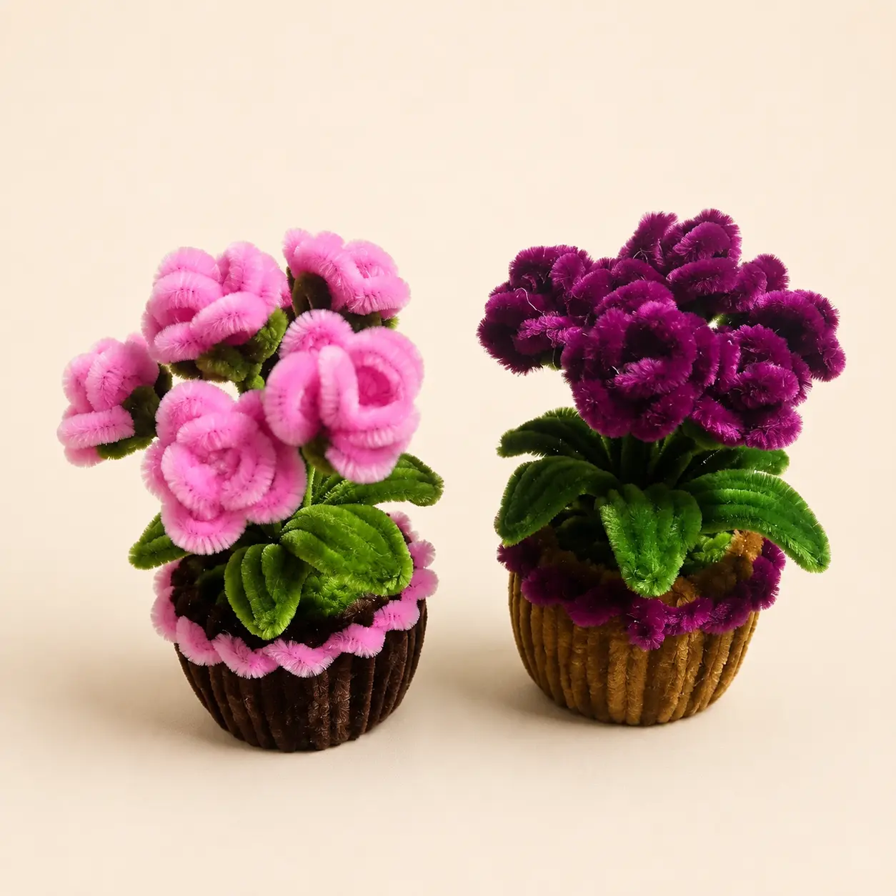 A petite pot of clustered roses for desks and shelves.